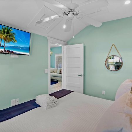 Villa #5 Seashell 홈즈비치 외부 사진